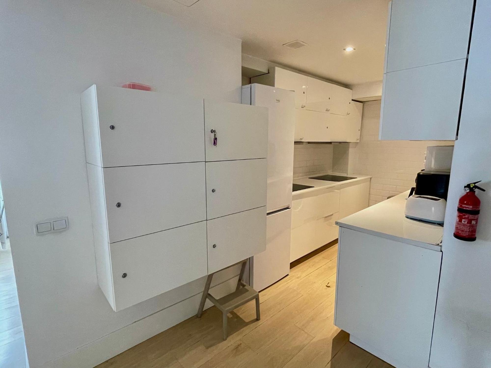 Albergue Gran Via -no Aire Acondicionado-