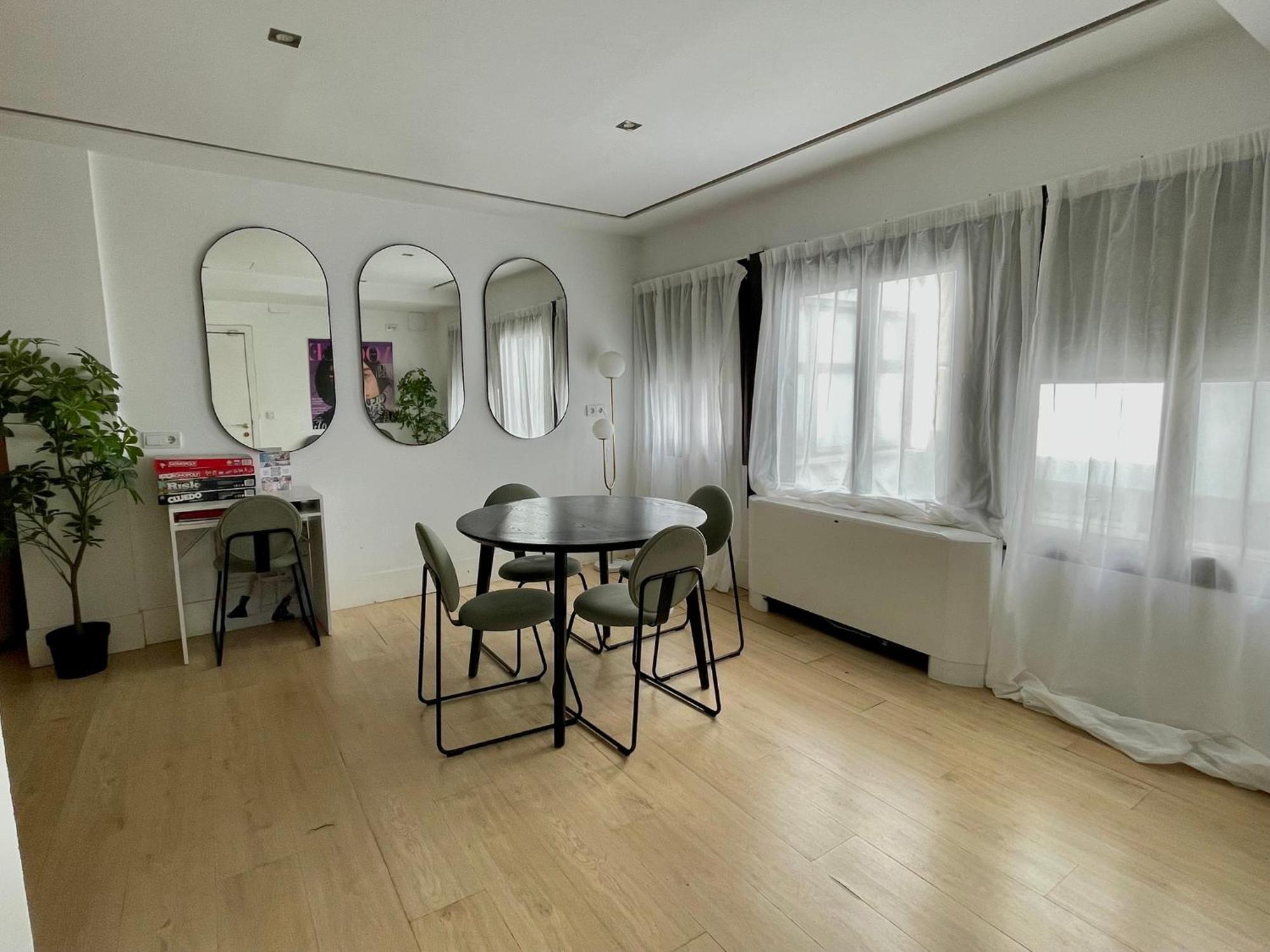 Albergue Gran Via -no Aire Acondicionado-