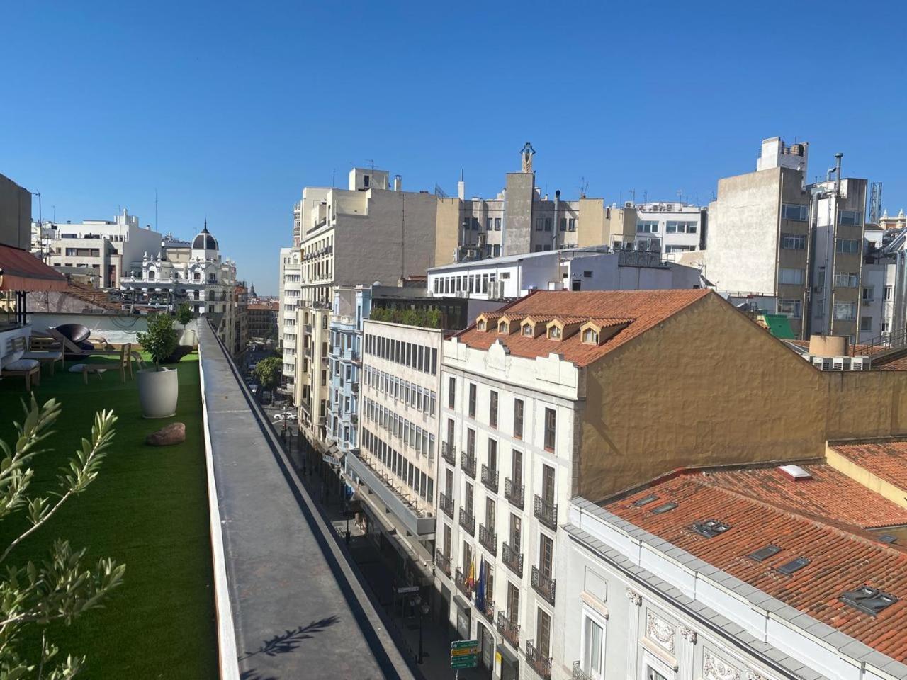 Gran Via -no Aire Acondicionado- Albergue *