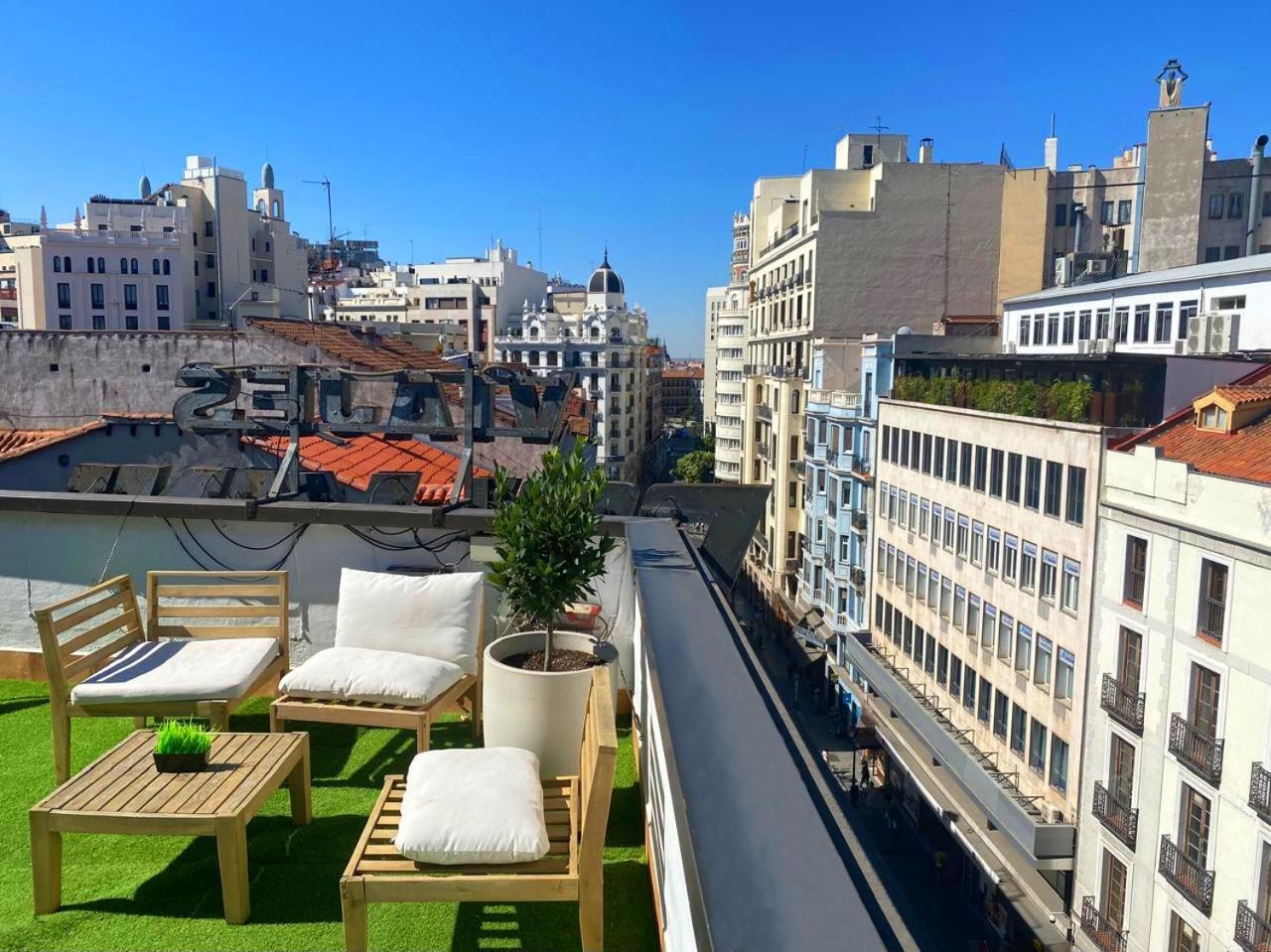 Gran Via -no Aire Acondicionado- Albergue *